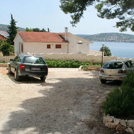 Double 3097a 3* Rogoznica (Sibenik-Knin)